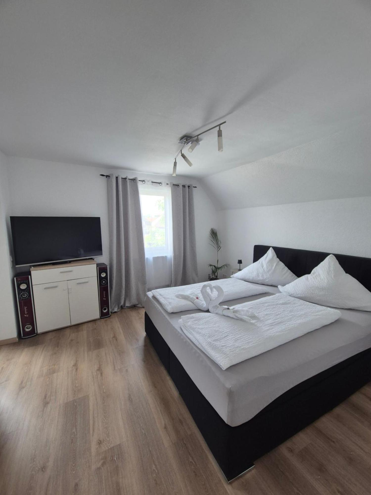 Apartment Mit Terrasse Herbolzheim